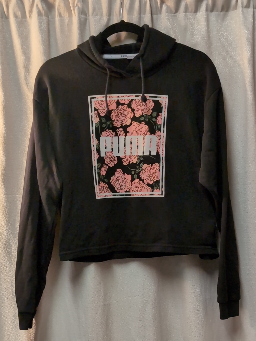 PUMA | Woman's cropped fleece hoodie